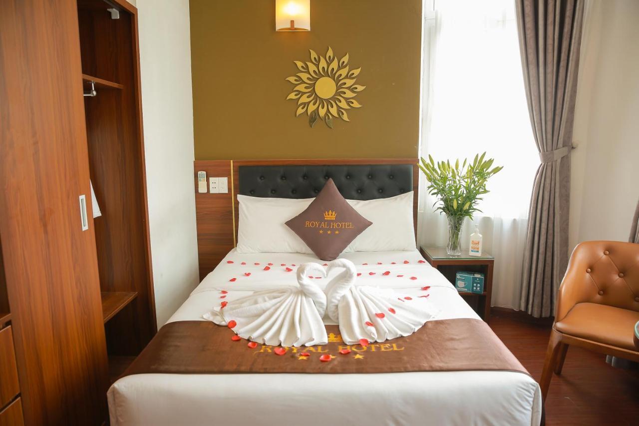 Royal Hotel Ханой Екстериор снимка