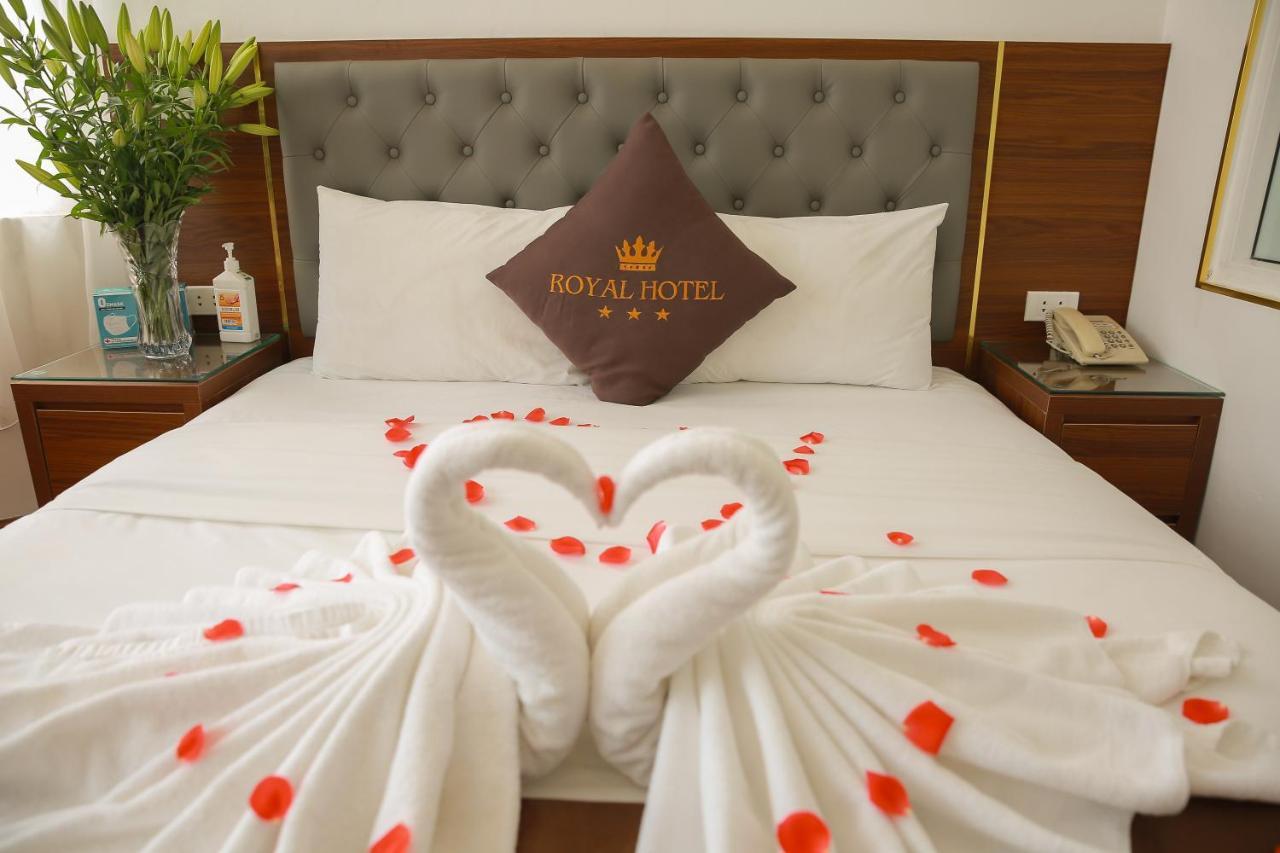 Royal Hotel Ханой Екстериор снимка