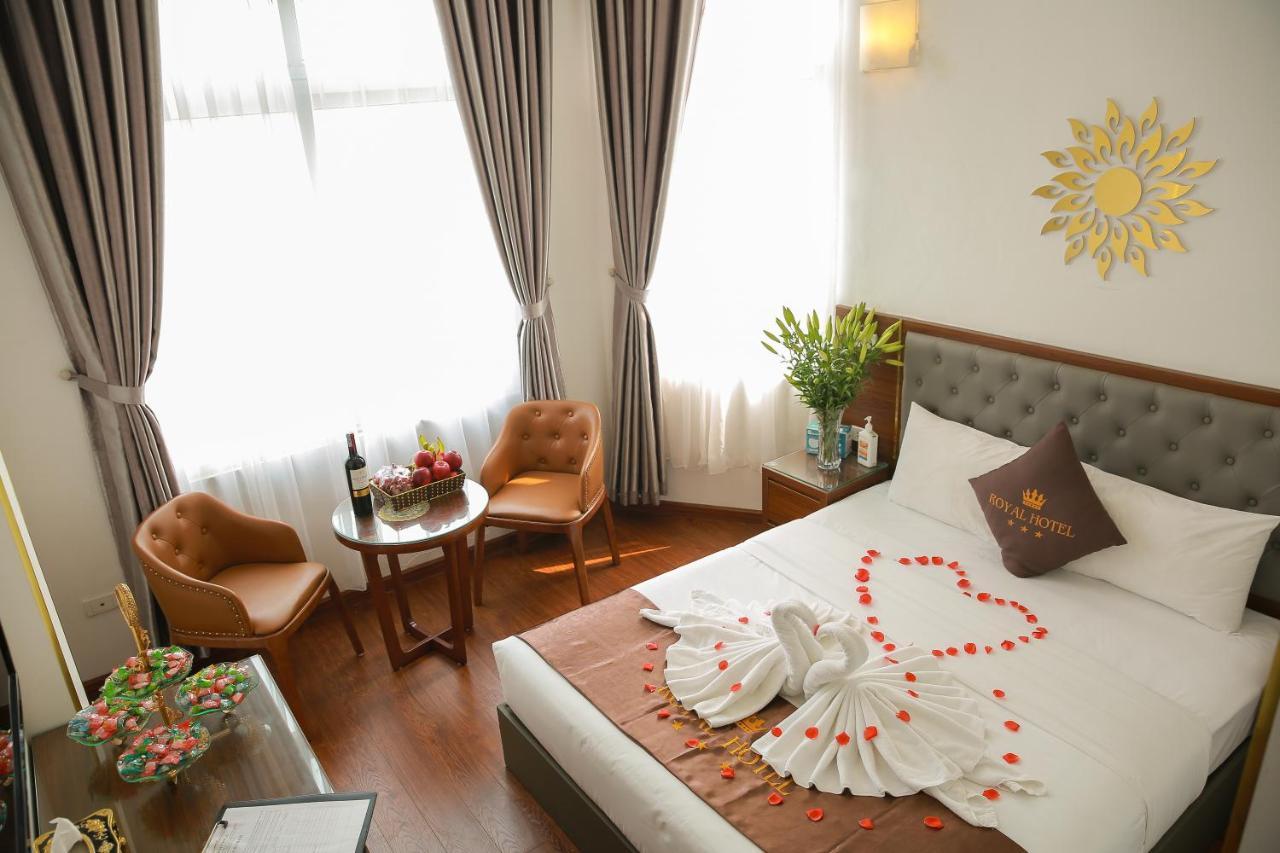 Royal Hotel Ханой Екстериор снимка