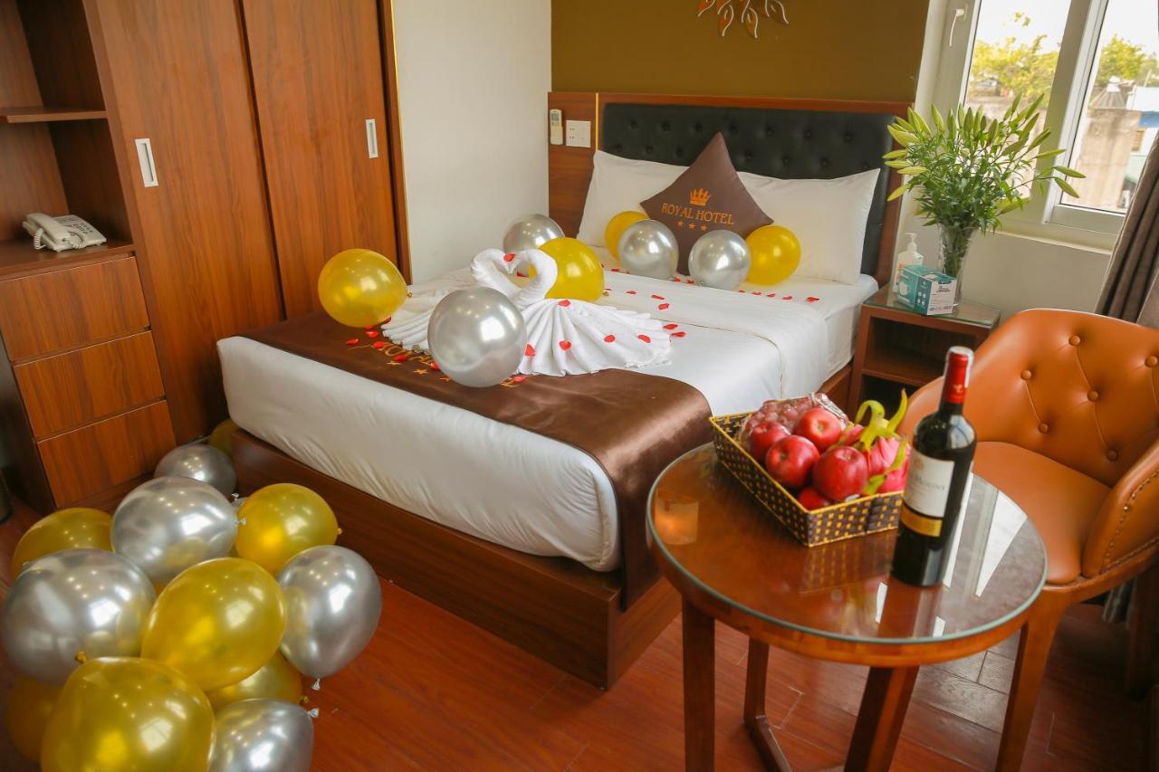 Royal Hotel Ханой Екстериор снимка